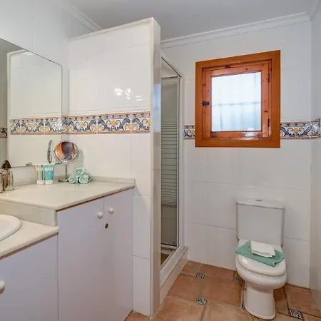 Charming- 2-bed Moreno In Costa Nova Villa